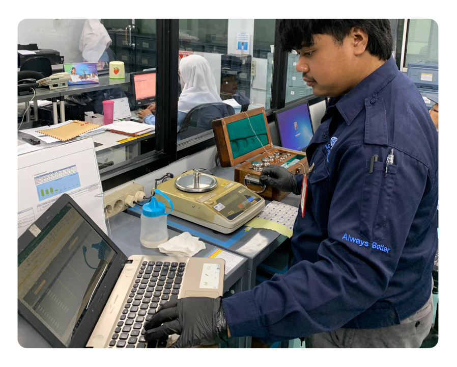 Kegiatan Kalibrasi Timbangan On Site di PT Patco Elektronik Teknologi